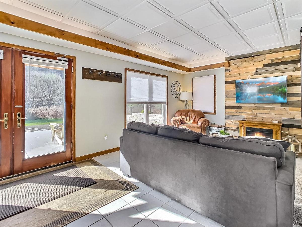 The Maples Apt - King Bed, Pet Friendly, Beautiful Views Ellicottville Eksteriør billede